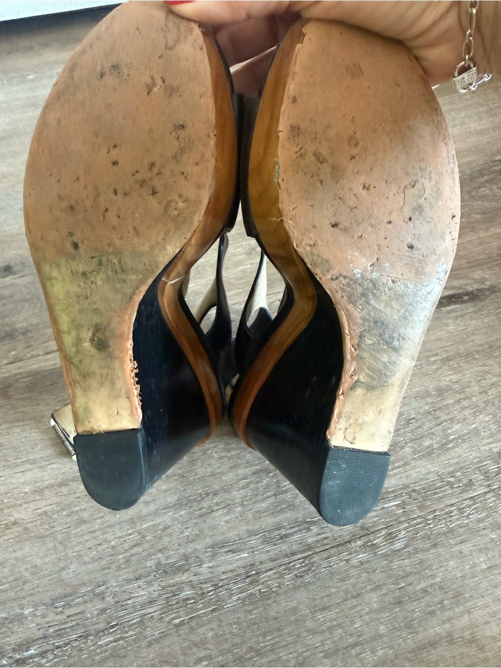 Vintage Michael Kors Black Leather Wedge Sandals with Buckle 8.5 - Picture 6 of 8